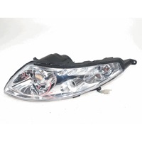 "HEADLIGHT OEM N. 1-000-295-768	 SPARE PART USED SCOOTER MALAGUTI BLOG 160 (2009 - 2012) DISPLACEMENT CC. 160  YEAR OF CONSTRUCTION 2010"