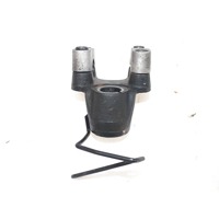 HANDLEBAR CLAMPS / RISERS OEM N. 37PF34421000 SPARE PART USED SCOOTER YAMAHA X-MAX YP 125 R YP 250 R (2010-2013) DISPLACEMENT CC. 250  YEAR OF CONSTRUCTION 2010