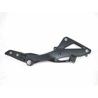 FRONT FOOTREST OEM N. 50650MFGD01ZD  SPARE PART USED MOTO HONDA CBR 600 F PC41 (2011 - 2013) DISPLACEMENT CC. 600  YEAR OF CONSTRUCTION 2013