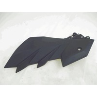 SIDE FAIRING / ATTACHMENT OEM N. 1409210126Z SPARE PART USED MOTO KAWASAKI Z 300 ABS ER300A B1 X (2015 - 2016) DISPLACEMENT CC. 300  YEAR OF CONSTRUCTION 2015