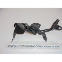 ABS MODULATOR BRACKET OEM N. 37PH59910000 SPARE PART USED SCOOTER YAMAHA X-MAX YP 125 R YP 250 R (2010-2013) DISPLACEMENT CC. 250  YEAR OF CONSTRUCTION 2011