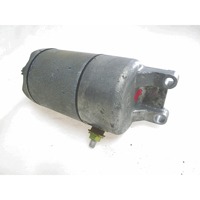 STARTER / KICKSTART / GEARS OEM N. 5GJ818900000  SPARE PART USED SCOOTER YAMAHA T-MAX 500 2001-2003 (XP500) DISPLACEMENT CC. 500  YEAR OF CONSTRUCTION 2004