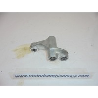 SHOCK ABSORBER / BRACKET OEM N. 6261014810 SPARE PART USED SCOOTER SUZUKI BURGMAN AN 400 (2004 - 2005) DISPLACEMENT CC. 400  YEAR OF CONSTRUCTION 2004