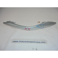PILLION HANDLE OEM N. 4623014G00 SPARE PART USED SCOOTER SUZUKI BURGMAN AN 400 (2004 - 2005) DISPLACEMENT CC. 400  YEAR OF CONSTRUCTION 2004
