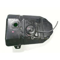 "FUEL TANK OEM N. 17510-LCD3-E00 	 SPARE PART USED SCOOTER KYMCO PEOPLE S 50 2T - 4T (2005-2006) DISPLACEMENT CC. 50  YEAR OF CONSTRUCTION "