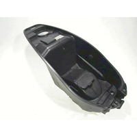 "HELMET BOX OEM N. 81260-LCD2-E00 	 SPARE PART USED SCOOTER KYMCO PEOPLE S 50 2T - 4T (2005-2006) DISPLACEMENT CC. 50  YEAR OF CONSTRUCTION "
