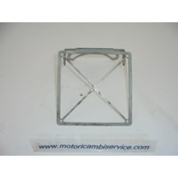 NUMBER PLATE BRACKET OEM N.  SPARE PART USED MOTO KAWASAKI Z 750 ( 2003 - 2006 ) DISPLACEMENT CC. 750  YEAR OF CONSTRUCTION 2004