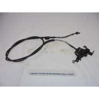 PARKING BRAKE SYSTEM OEM N. 5881010G00000 5780010G00000 SPARE PART USED SCOOTER SUZUKI BURGMAN 650 ( 2002 - 2003 ) DISPLACEMENT CC. 650  YEAR OF CONSTRUCTION 2003