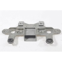 SEAT BRACKET OEM N. 23P2474F0000 SPARE PART USED MOTO YAMAHA XT1200 SUPER TENERE (2015 - 2016) DP04 A 06 DISPLACEMENT CC. 1200  YEAR OF CONSTRUCTION 2016