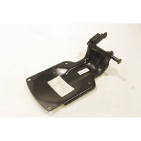 OPEN / CLOSING HINGE OEM N. 1B9F47721000 SPARE PART USED SCOOTER YAMAHA X-MAX YP 125 / 250  R ( 2006-2010 ) DISPLACEMENT CC. 125  YEAR OF CONSTRUCTION 2006