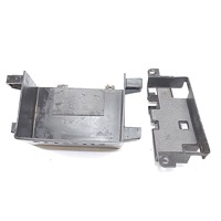 BATTERY HOLDER OEM N. 5VX2177G0000 SPARE PART USED MOTO YAMAHA FZ6 / FZ6S FAZER (2004 - 2007) DISPLACEMENT CC. 600  YEAR OF CONSTRUCTION 2005