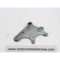 CALIPER BRACKET OEM N. 0028398 SPARE PART USED MOTO DUCATI 620 S SUPERSPORT (2003-2004) DISPLACEMENT CC. 620  YEAR OF CONSTRUCTION 2003