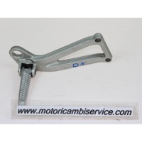 FRONT FOOTREST OEM N. 0028562  SPARE PART USED MOTO DUCATI 620 S SUPERSPORT (2003-2004) DISPLACEMENT CC. 620  YEAR OF CONSTRUCTION 2003