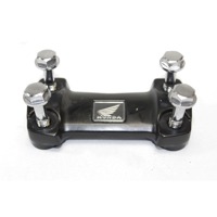 HANDLEBAR CLAMPS / RISERS OEM N. 53130MGSD30ZA SPARE PART USED MOTO HONDA NC 700 X RC63 (2012 - 2013) DISPLACEMENT CC. 700  YEAR OF CONSTRUCTION 2013
