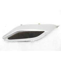 SIDE FAIRING OEM N. 65739600 SPARE PART USED SCOOTER PIAGGIO MP3 YOURBAN 300 (2011 - 2017) DISPLACEMENT CC. 300  YEAR OF CONSTRUCTION 2011