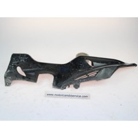 SIDE FAIRING OEM N. 4817114FA0YE1 SPARE PART USED SCOOTER SUZUKI BURGMAN 400 (1999 - 2000) DISPLACEMENT CC. 400  YEAR OF CONSTRUCTION 1999