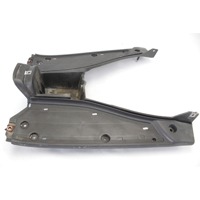 FOOTPEGS OEM N. AP8249892 SPARE PART USED SCOOTER APRILIA SR 150 (1999 - 2002) DISPLACEMENT CC. 150  YEAR OF CONSTRUCTION 2000