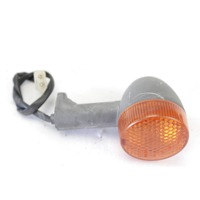 BLINKERS / TURN LIGHTS OEM N. AP8212699 SPARE PART USED SCOOTER APRILIA SR 150 (1999 - 2002) DISPLACEMENT CC. 150  YEAR OF CONSTRUCTION 2000