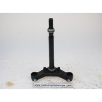 TRIPLE CLAMP OEM N. 1-000-299-548 SPARE PART USED SCOOTER MALAGUTI MADISON K400 (2002 - 2006) DISPLACEMENT CC. 400  YEAR OF CONSTRUCTION 2004