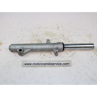 FORKS AND SHOCK ABSORBER OEM N. 1-000-299-547 SPARE PART USED SCOOTER MALAGUTI MADISON K400 (2002 - 2006) DISPLACEMENT CC. 400  YEAR OF CONSTRUCTION 2004