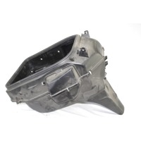 HELMET BOX OEM N. 9221105H04 SPARE PART USED SCOOTER SUZUKI BURGMAN AN 400 (2008-2013)  DISPLACEMENT CC. 400  YEAR OF CONSTRUCTION 2010