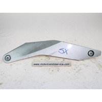SIDE FAIRING OEM N. 1-000-297-118 SPARE PART USED SCOOTER MALAGUTI MADISON K400 (2002 - 2006) DISPLACEMENT CC. 400  YEAR OF CONSTRUCTION 2004