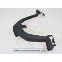 DASHBOARD COVER / HANDLEBAR OEM N. 1-000-297-993 SPARE PART USED SCOOTER MALAGUTI MADISON K400 (2002 - 2006) DISPLACEMENT CC. 400  YEAR OF CONSTRUCTION 2004