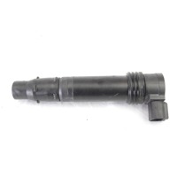 IGNITION COIL/SPARK PLUG OEM N. 211710021 SPARE PART USED MOTO KAWASAKI NINJA ZX-6R ( 2009 - 2016 )  DISPLACEMENT CC. 600  YEAR OF CONSTRUCTION 2012