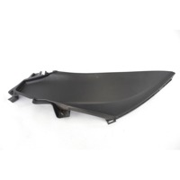 SIDE FAIRING OEM N. 2CMF17110000 SPARE PART USED SCOOTER YAMAHA TRICITY MW 125 (2014 - 2017) DISPLACEMENT CC. 125  YEAR OF CONSTRUCTION 2016