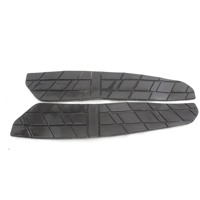 FOOT MATS OEM N. 48211-14F00 48221-14F00 SPARE PART USED SCOOTER SUZUKI BURGMAN 400 (1999 - 2000) DISPLACEMENT CC. 400  YEAR OF CONSTRUCTION