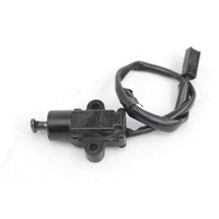 KICKSTAND SWITCH OEM N. 1WS825660000 SPARE PART USED MOTO YAMAHA MT-07 RM04 (2014 - 2016) DISPLACEMENT CC. 700  YEAR OF CONSTRUCTION 2015
