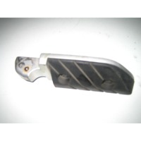 "FOOTPEG OEM N. 	5B2F74400000 SPARE PART USED SCOOTER YAMAHA X-CITY (VP 250) DISPLACEMENT CC. 250  YEAR OF CONSTRUCTION 2015"