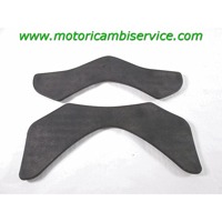 FOOT MATS OEM N. 52SF74840000  52SF74830000  SPARE PART USED SCOOTER YAMAHA XENTER 150 (2011 -2014) DISPLACEMENT CC. 150  YEAR OF CONSTRUCTION 2012