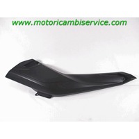 SIDE FAIRING OEM N. 2DMF171600P0 SPARE PART USED SCOOTER YAMAHA X-MAX YP R - RA ABS ( 2013 - 2016 ) 125 / 250 / 400 DISPLACEMENT CC. 125  YEAR OF CONSTRUCTION 2015