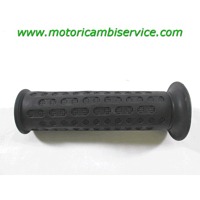 HANDLEBAR GRIPS OEM N.  SPARE PART USED SCOOTER SANYANG SYM JOY-MAX (2008 - 2013) DISPLACEMENT CC. 300  YEAR OF CONSTRUCTION 2012
