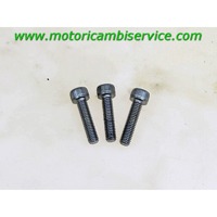 MOTORCYCLE SCREWS AND BOLTS OEM N. 913140602500  SPARE PART USED MOTO YAMAHA FZ6 (2007 - 2011) DISPLACEMENT CC. 600  YEAR OF CONSTRUCTION 2011