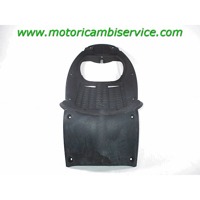 RADIATOR FAIRING / PROTECTION OEM N. 852950 SPARE PART USED SCOOTER APRILIA SCARABEO 300 SPECIAL (2009-2013) DISPLACEMENT CC. 300  YEAR OF CONSTRUCTION 2010