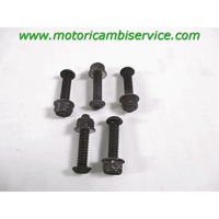 SCREW AND BOLTS SET OEM N.  SPARE PART USED SCOOTER APRILIA SCARABEO 300 SPECIAL (2009-2013) DISPLACEMENT CC. 300  YEAR OF CONSTRUCTION 2010