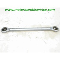 REAR SHOCK ABSORBER / LINKAGE BRACKET OEM N. 0022432  SPARE PART USED MOTO DUCATI MONSTER 620 (2003 - 2006) DISPLACEMENT CC. 620  YEAR OF CONSTRUCTION 2004
